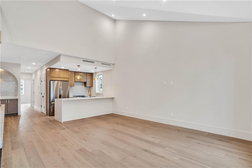368 92nd Street, Unit 2A Brooklyn, NY 11209 - Photo 9 of 29