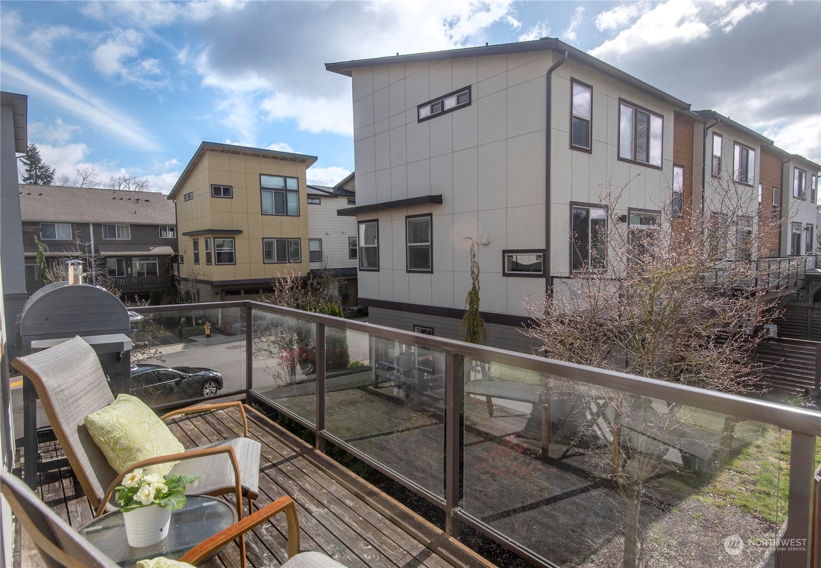 4525 Northeast 3rd Lane Renton, WA 98059 - Photo 14 of 26 a front view of a house with balcony