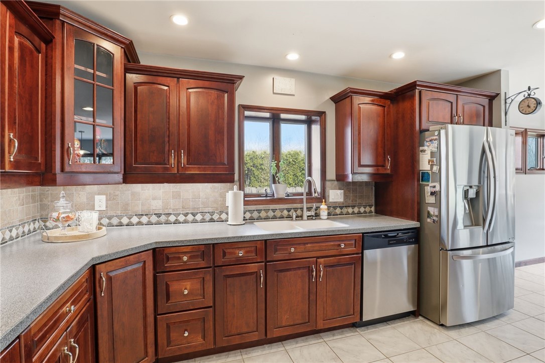 1404 Manitou Road Greece, NY 14468 - Photo 12 of 50 Kitchen