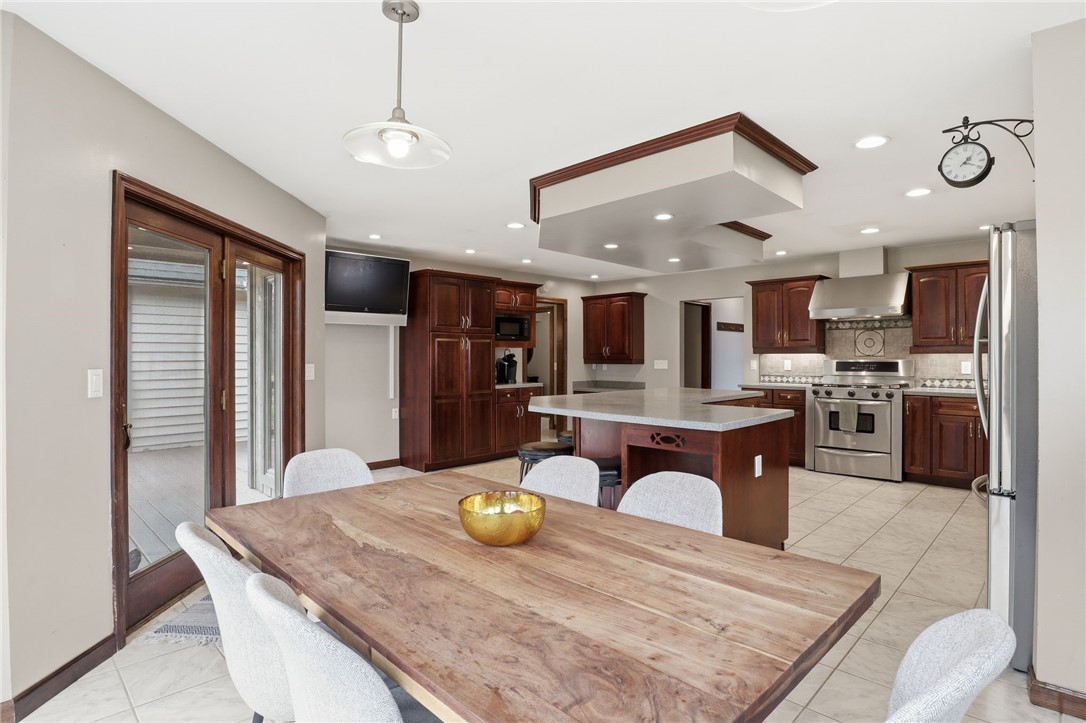 1404 Manitou Road Greece, NY 14468 - Photo 16 of 50 eat in kitchen