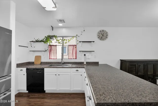 $359,990 | 36562 West Nina Street, Maricopa, AZ 85138