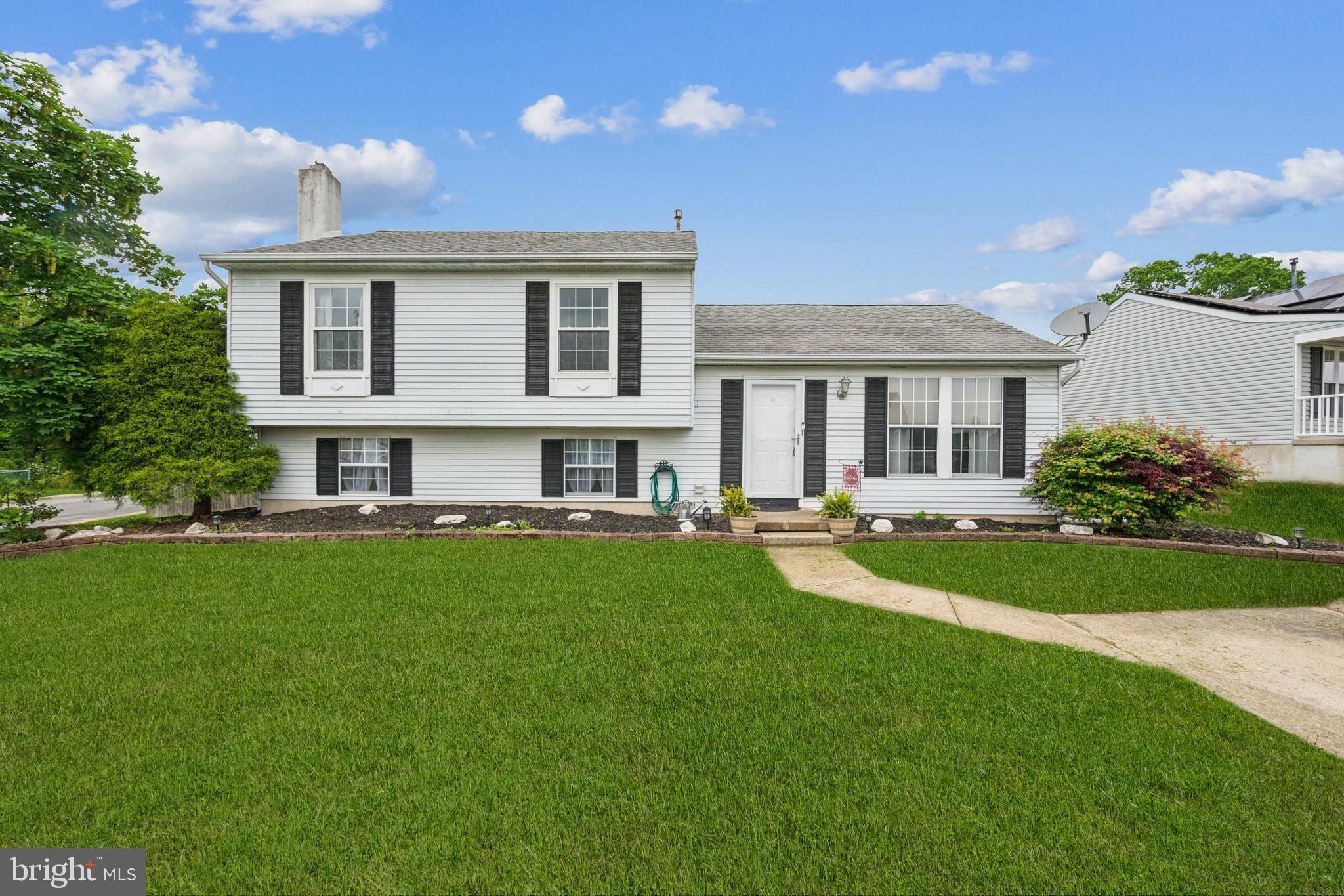 313 Glasgow Road Williamstown, NJ 08094 - Photo 1 of 24 Gallery Image 1