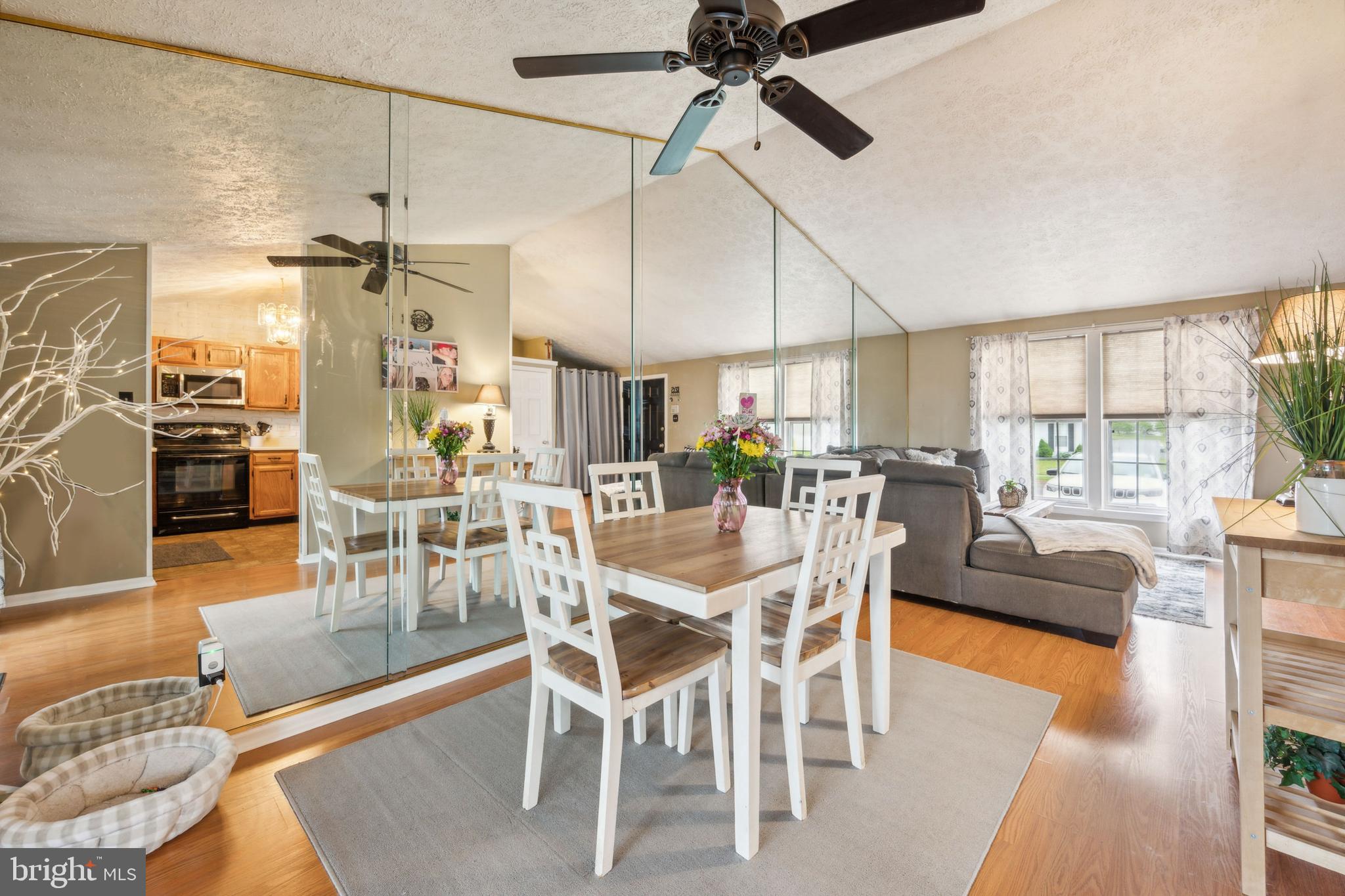 313 Glasgow Road Williamstown, NJ 08094 - Photo 7 of 24 Gallery Image 7
