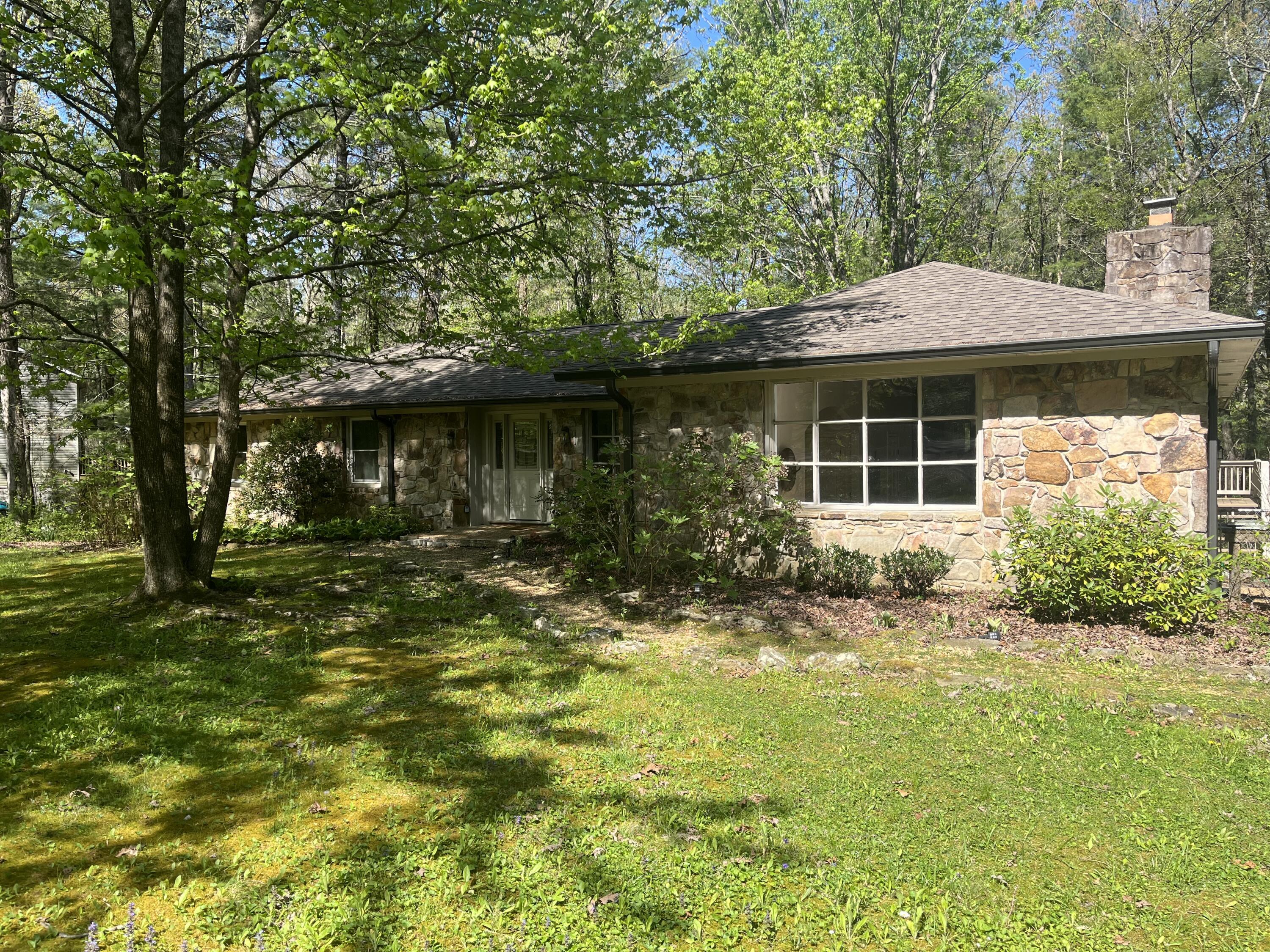 885 Lake O'Donnell Road Sewanee, TN 37375 - Photo 2 of 43 image_50447617