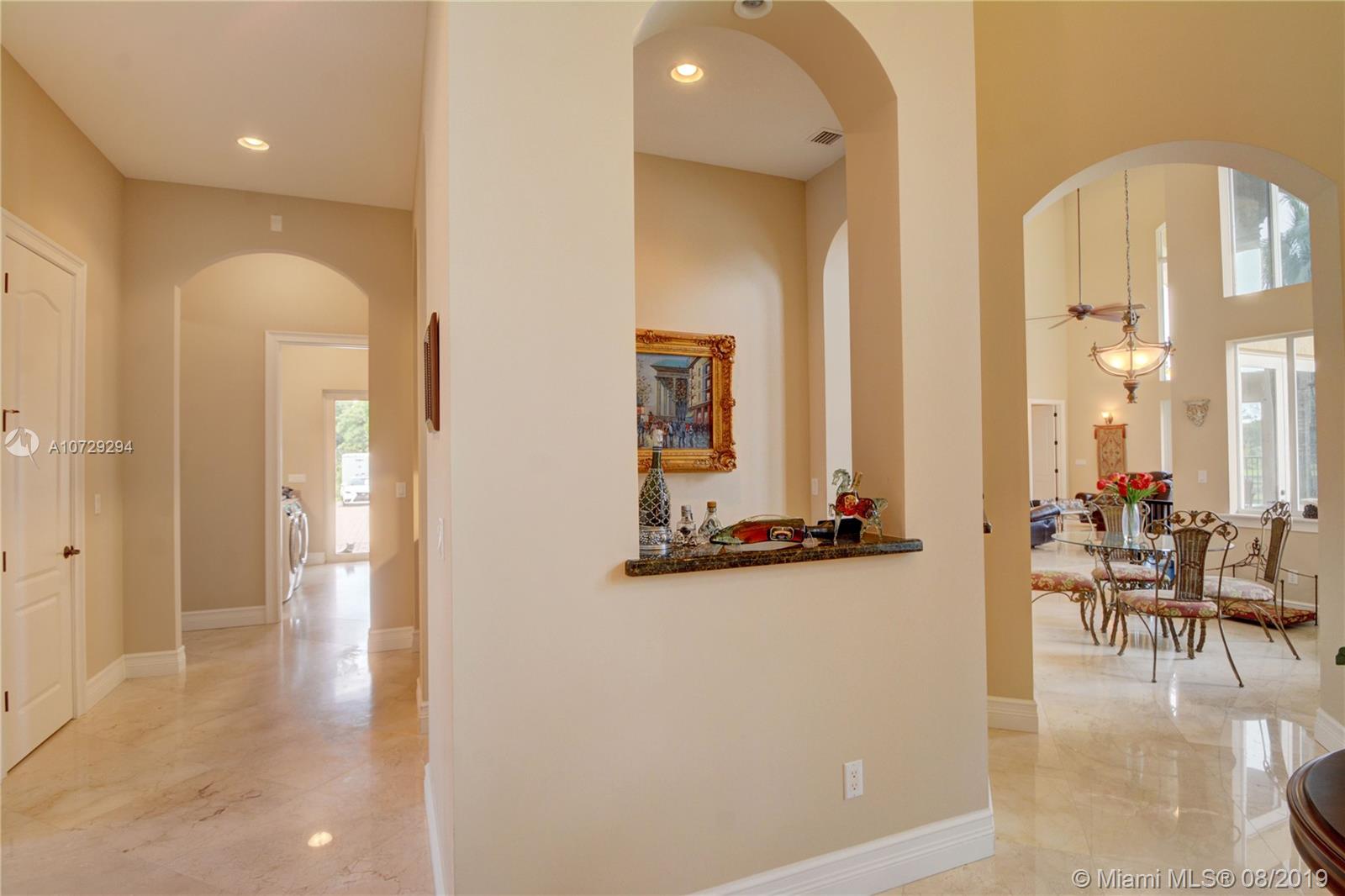 17520 Southwest 52nd Court Southwest Ranches, FL 33331 - Photo 18 of 73 Gallery Image 18