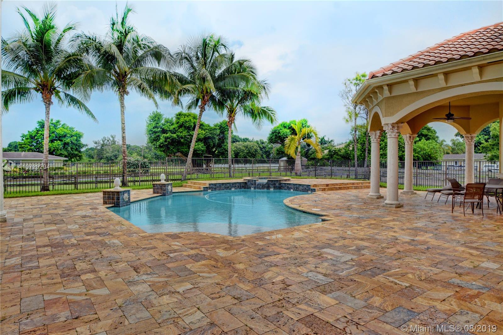 17520 Southwest 52nd Court Southwest Ranches, FL 33331 - Photo 10 of 73 Gallery Image 10