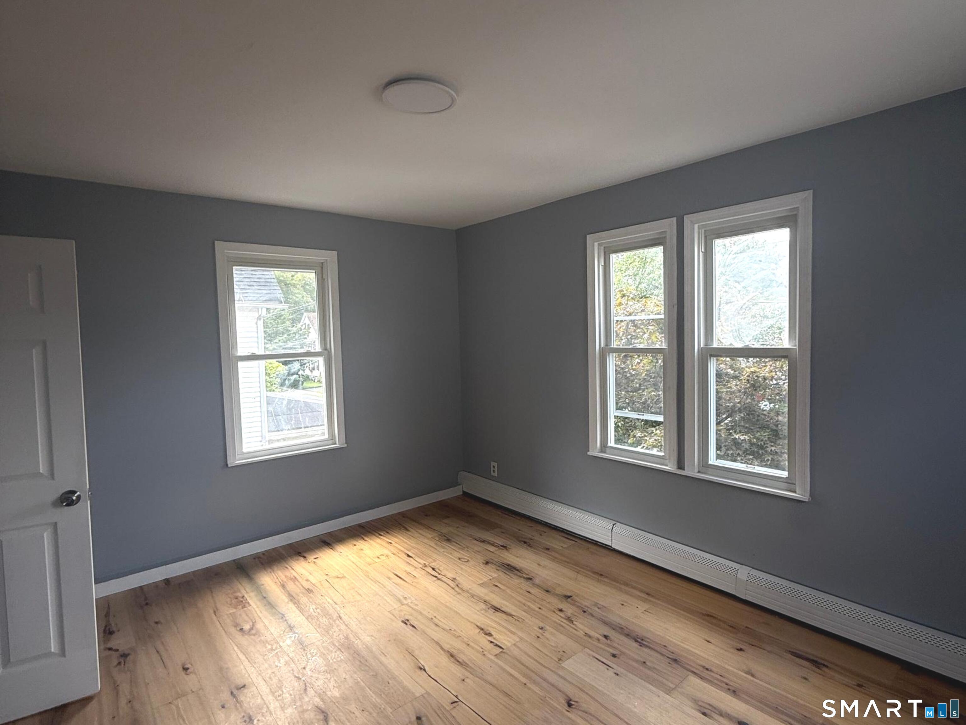 74 Grove Street Middletown, CT 06457 - Photo 19 of 28 Gallery Image 19