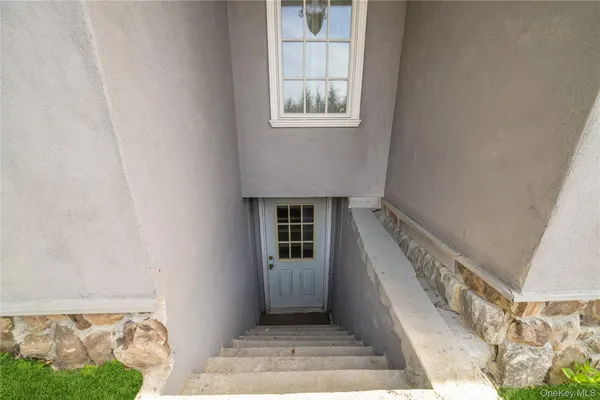 $3,500 | 143 North Rocky Point Landing Road, Rocky Point, NY 11778