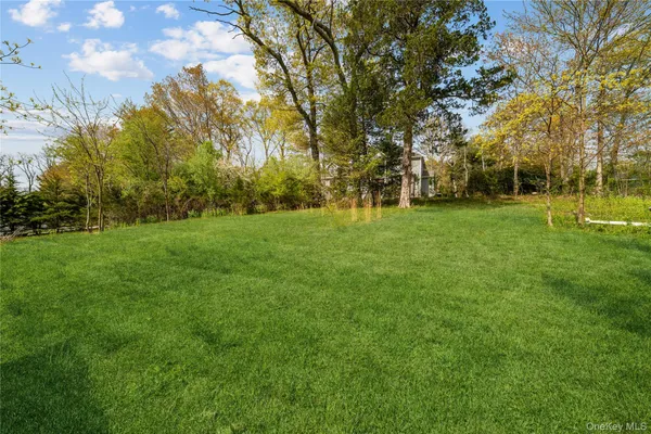 $3,500 | 143 North Rocky Point Landing Road, Rocky Point, NY 11778