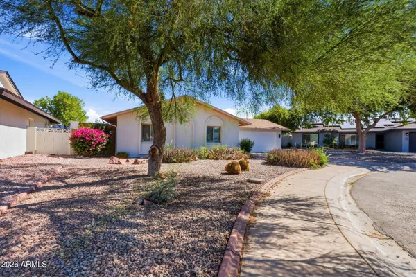 $2,900 | 8608 East Whitton Avenue, Scottsdale, AZ 85251