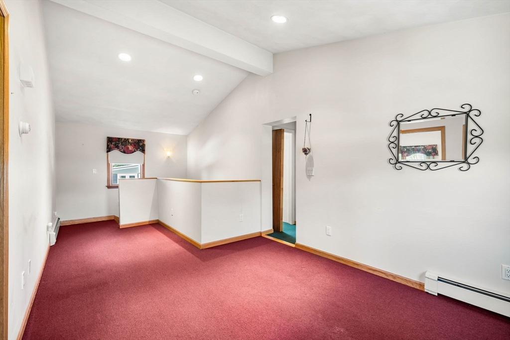 39 Needham Road Danvers, MA 01923 - Photo 13 of 42