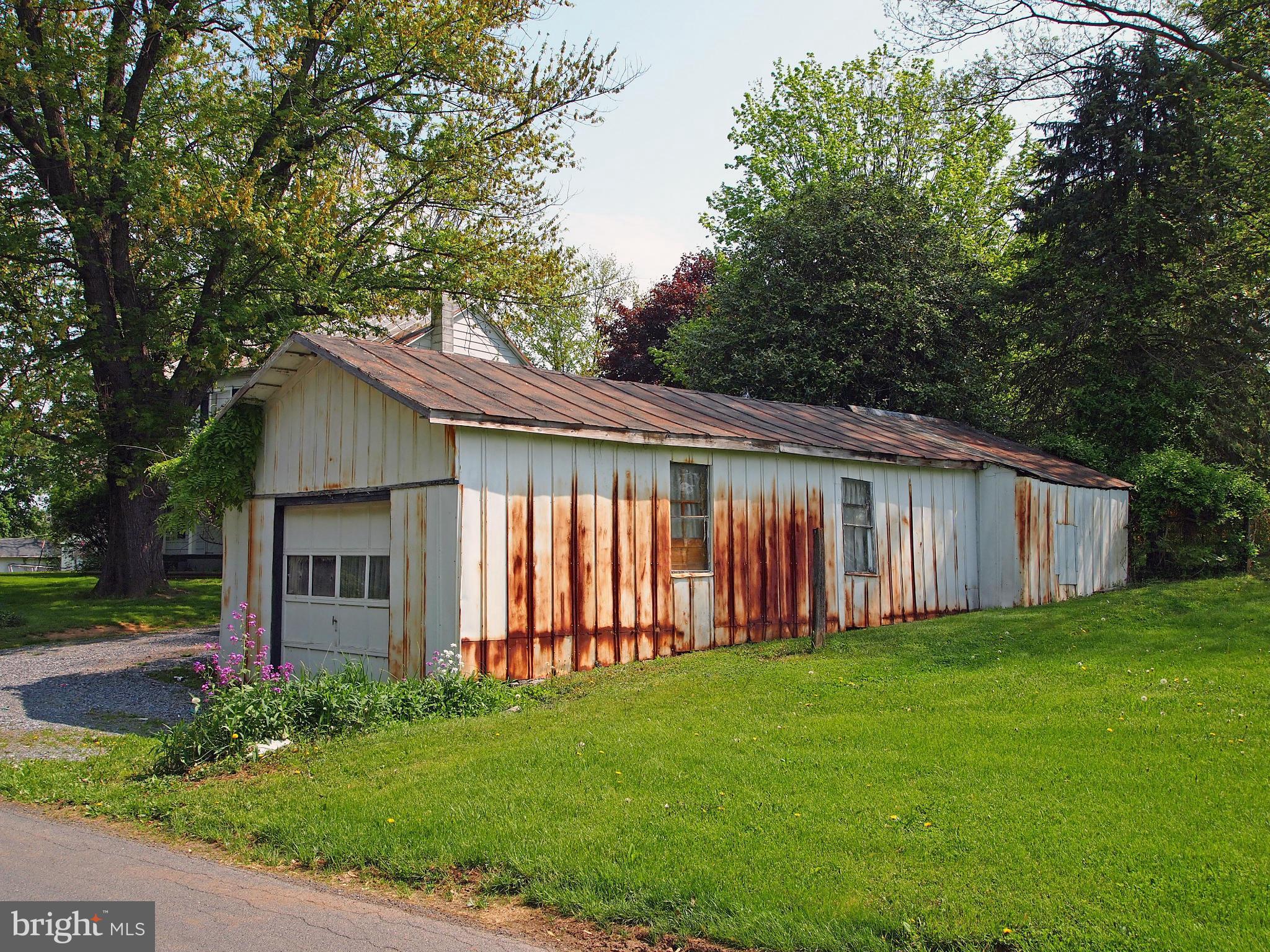 2364 Leetown Road Summit Point, WV 25446 - Photo 28 of 29 Garage