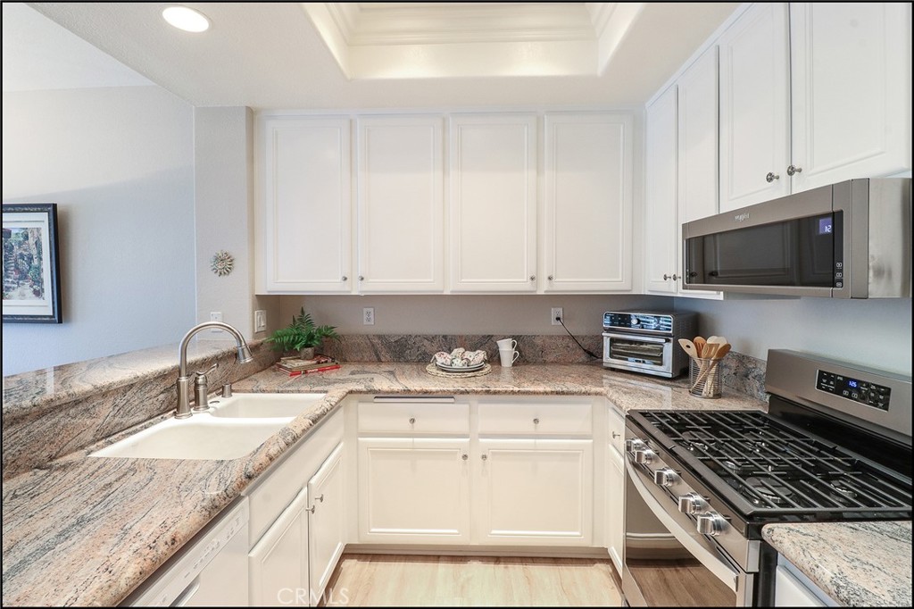 8 Nutcracker Lane Aliso Viejo, CA 92656 - Photo 15 of 30