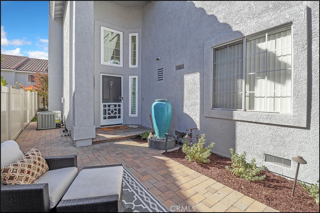 8 Nutcracker Lane Aliso Viejo, CA 92656 - Photo 4 of 30