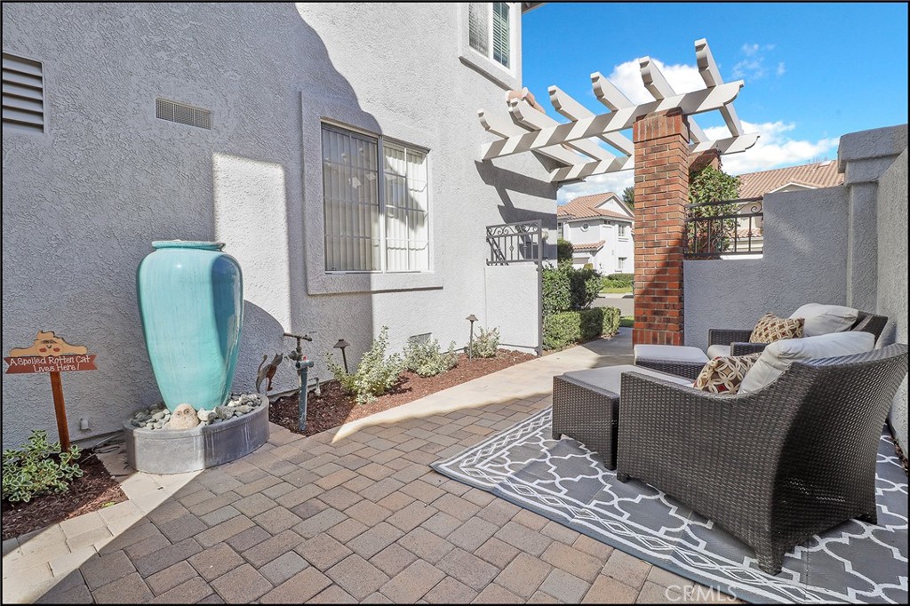 8 Nutcracker Lane Aliso Viejo, CA 92656 - Photo 5 of 30