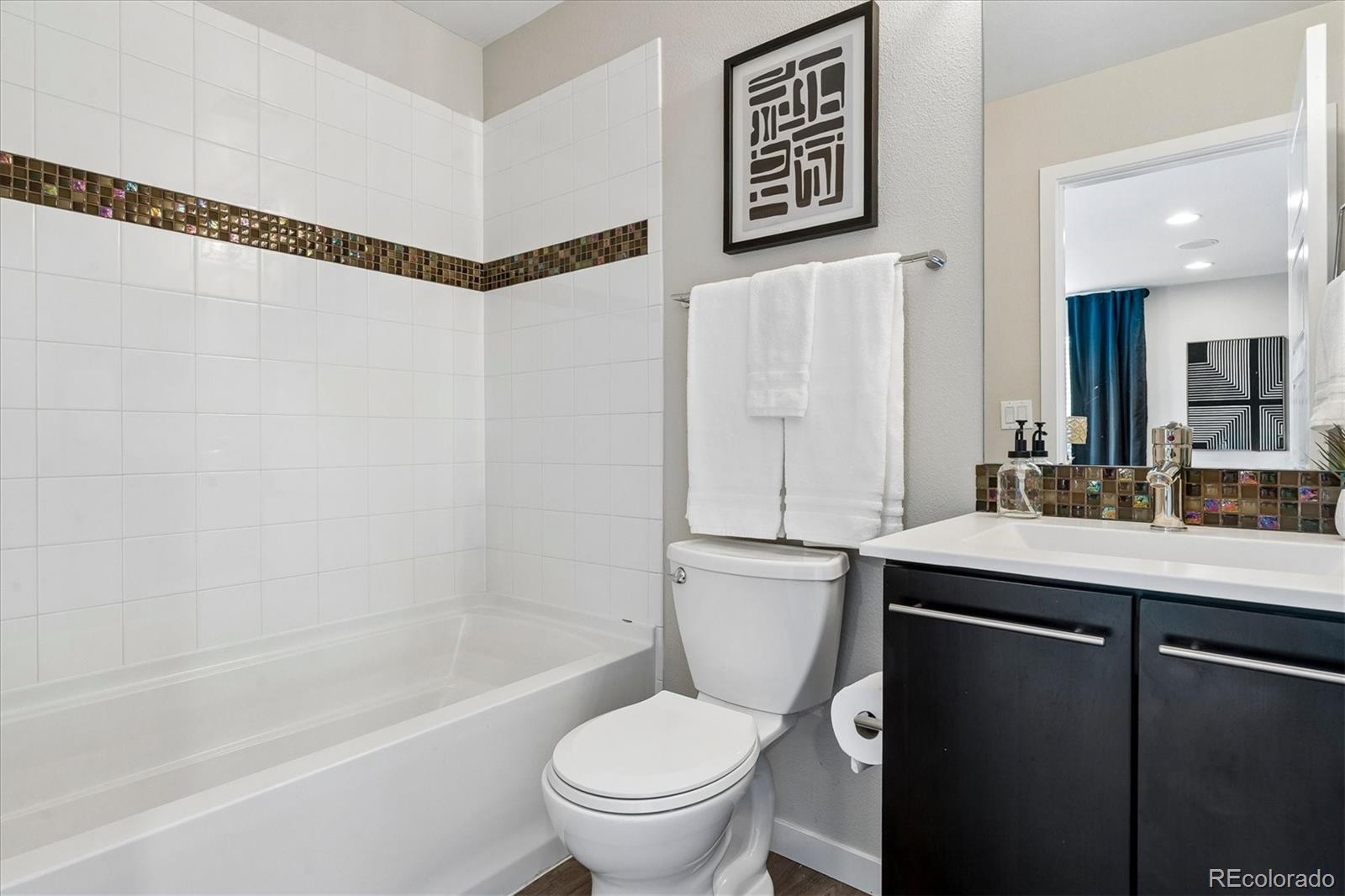 3370 Cranston Circle Highlands Ranch, CO 80126 - Photo 19 of 33