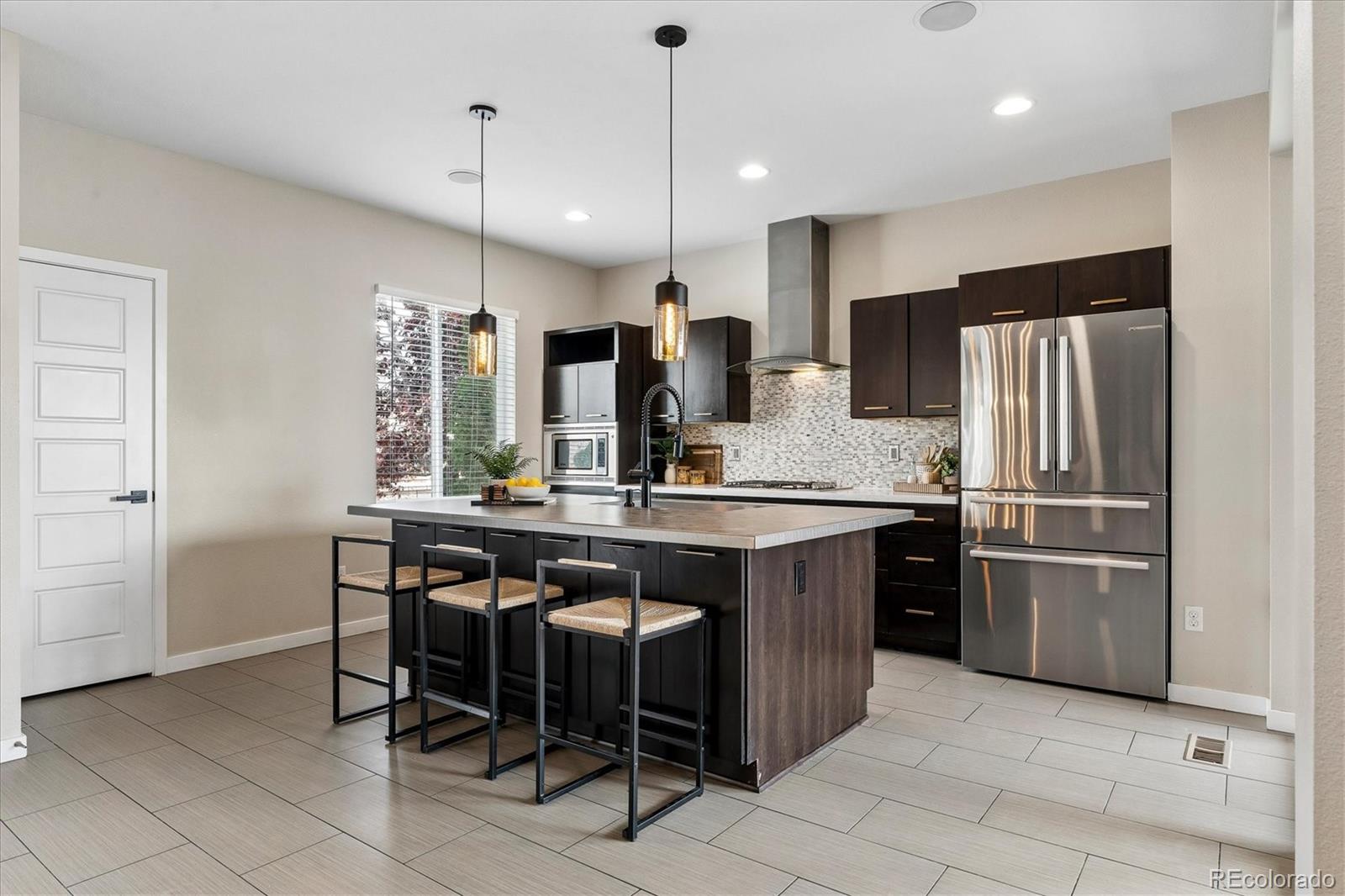 3370 Cranston Circle Highlands Ranch, CO 80126 - Photo 8 of 33