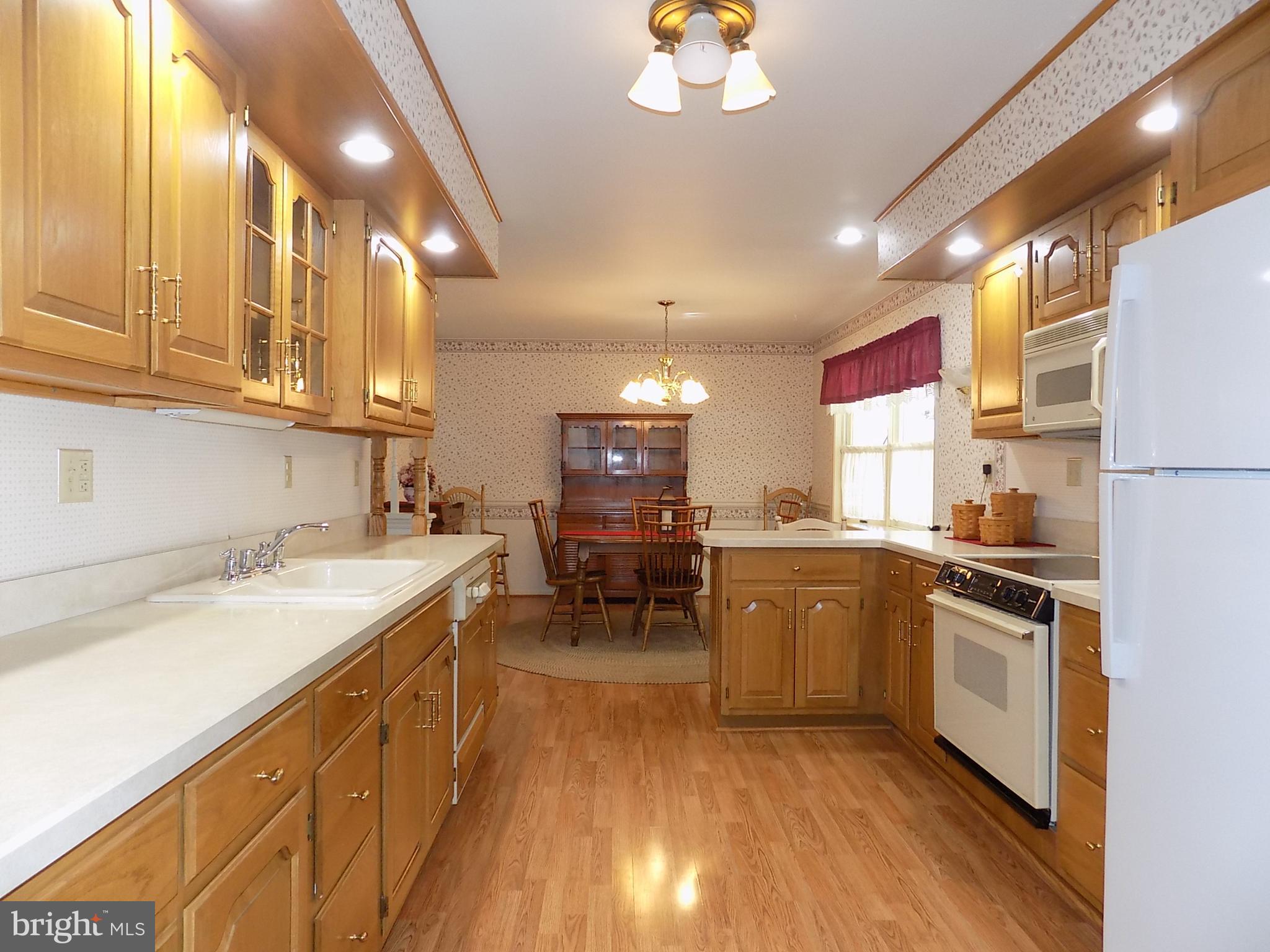 209 Stanford Road Fairless Hills, PA 19030 - Photo 8 of 25 Gallery Image 8