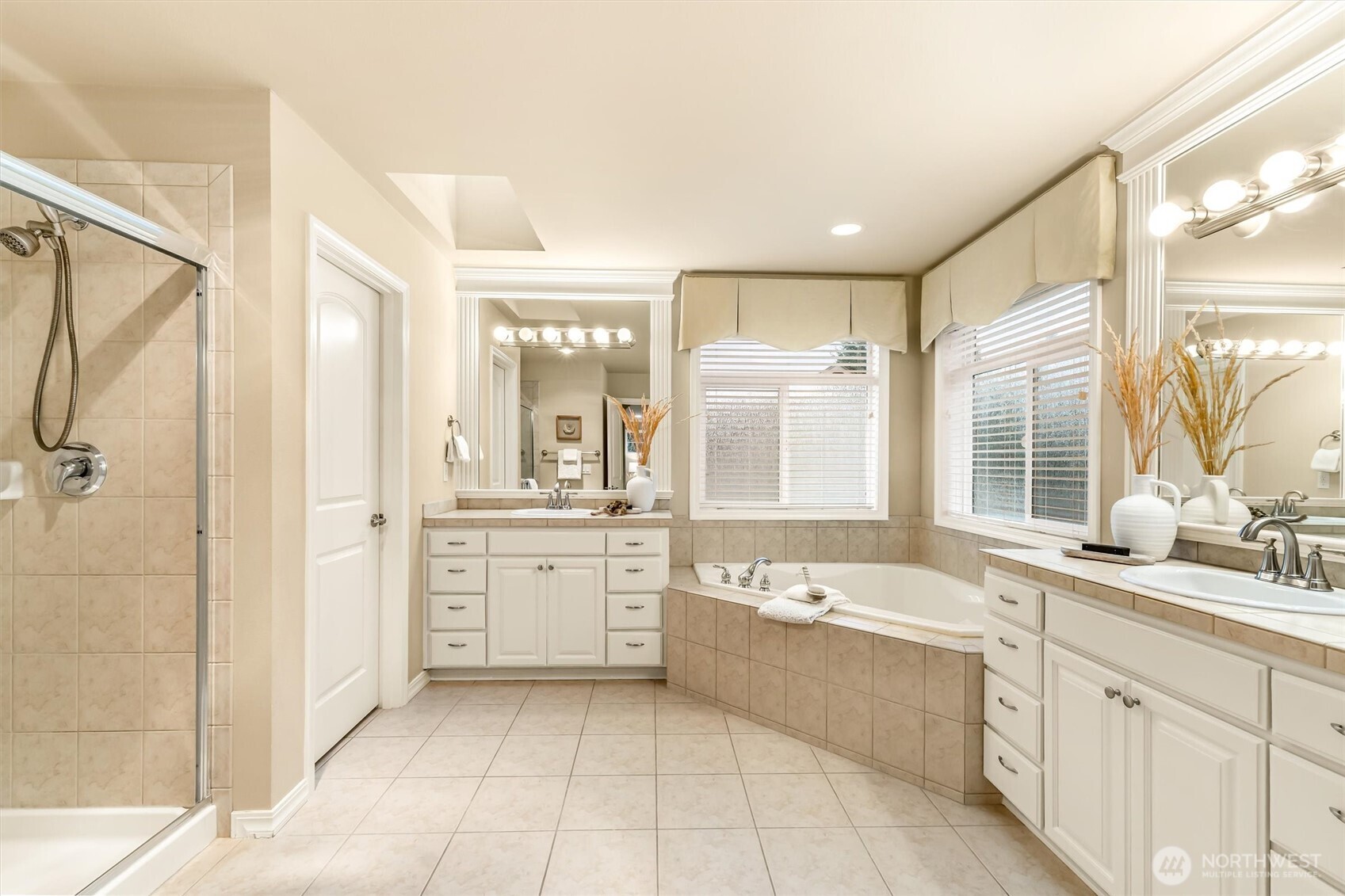 21206 37th Avenue Southeast Bothell, WA 98021 - Photo 23 of 37