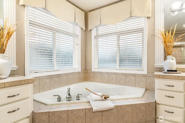 $1,650,000 | 21206 37th Avenue Southeast, Bothell, WA 98021