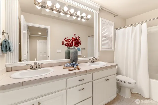 $1,650,000 | 21206 37th Avenue Southeast, Bothell, WA 98021