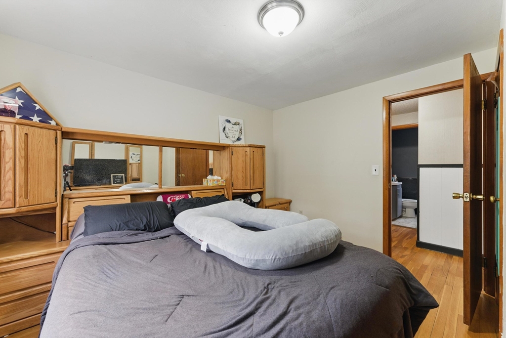 42 North Brook Road Springfield, MA 01119 - Photo 18 of 35