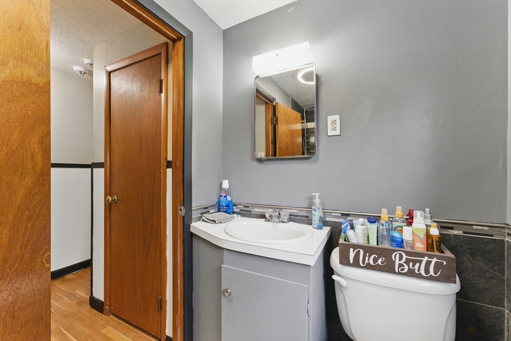 42 North Brook Road Springfield, MA 01119 - Photo 20 of 35