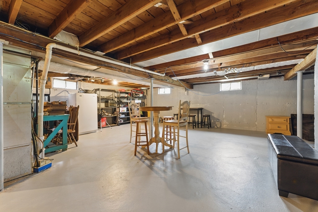 42 North Brook Road Springfield, MA 01119 - Photo 32 of 35