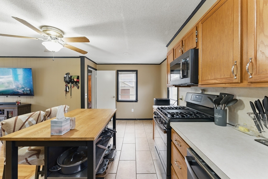 42 North Brook Road Springfield, MA 01119 - Photo 8 of 35