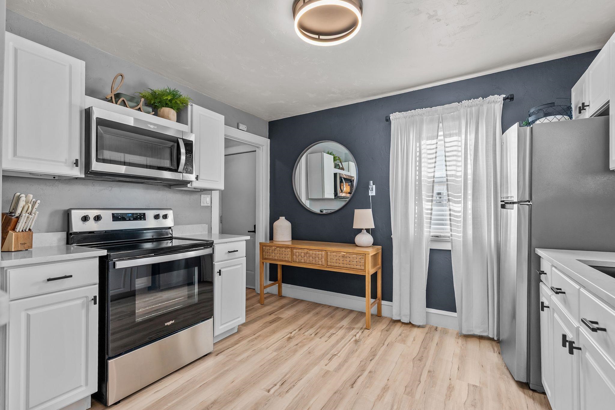 539 West Brewster Street Appleton, WI 54911 - Photo 9 of 29