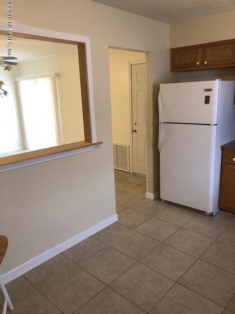 11780 Lake Ride Drive Jacksonville, FL 32223 - Photo 5 of 19 IMG_4600