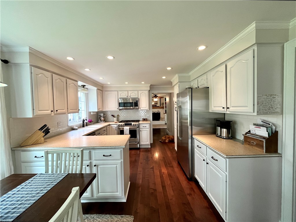 65 Jackson Rd Extension Penfield, NY 14526 - Photo 22 of 48