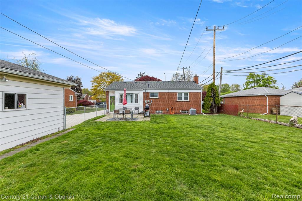3835 Grange Road Trenton, MI 48183 - Photo 40 of 43 Gallery Image 40