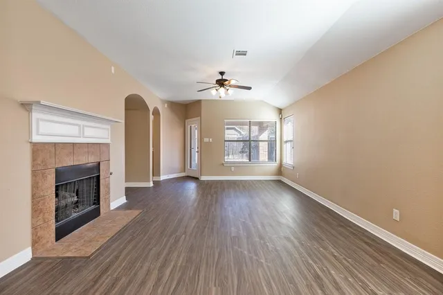 $2,550 | 1617 Nighthawk Drive, Little Elm, TX 75068