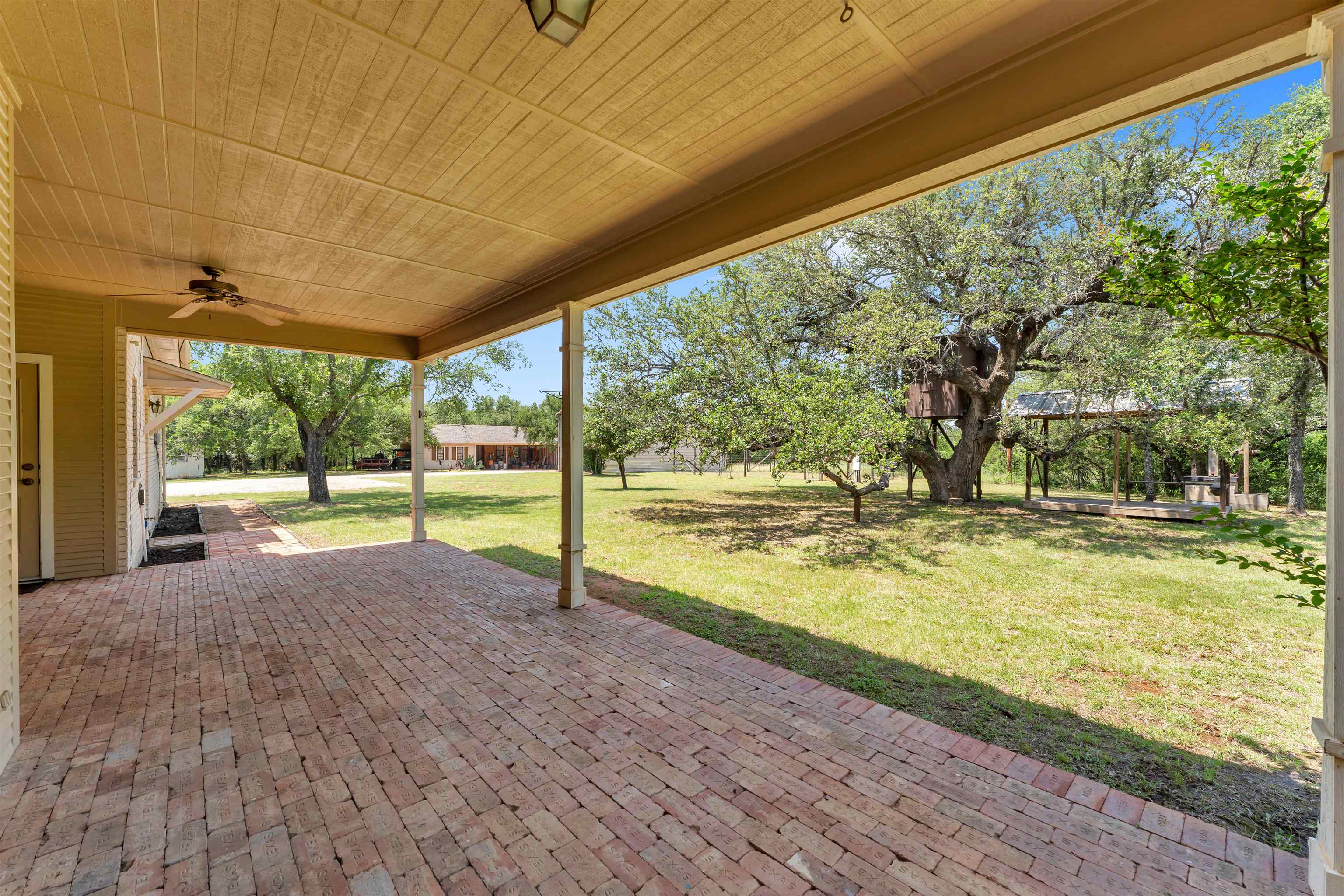 627 Ranch Road 2323 Llano, TX 78643 - Photo 30 of 44