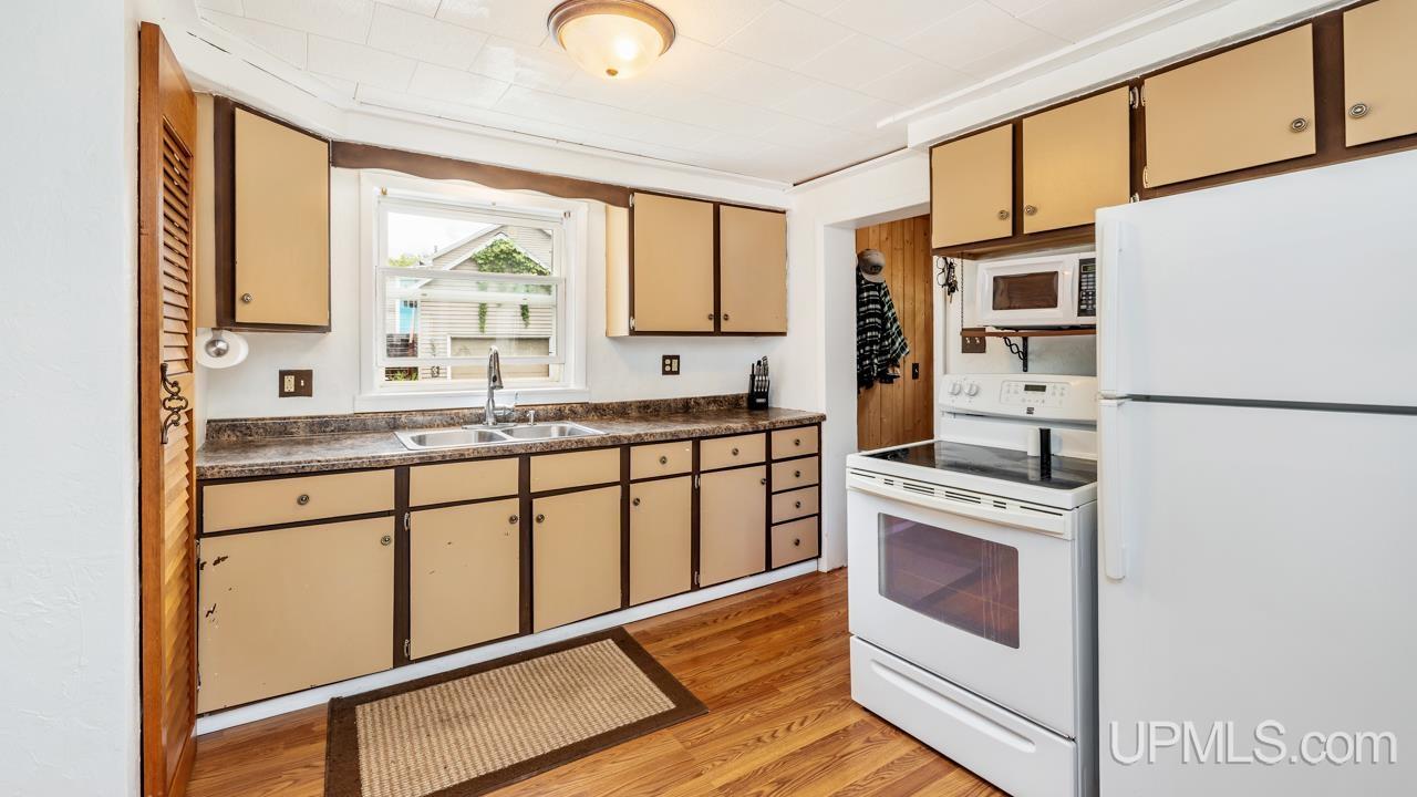 N1713 Spring Street Vulcan, MI 49892 - Photo 5 of 20 Gallery Image 5