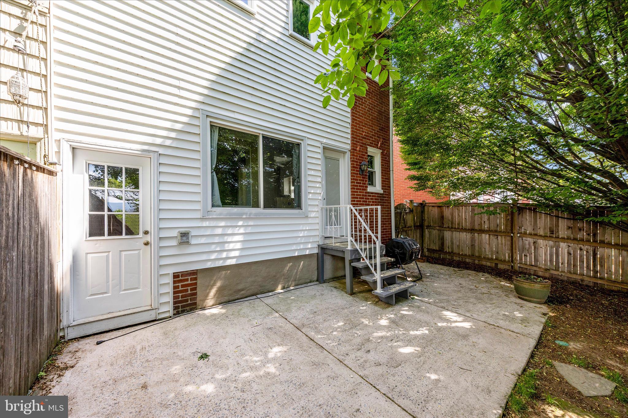 209 Monroe Avenue Frederick, MD 21701 - Photo 47 of 51 Patio