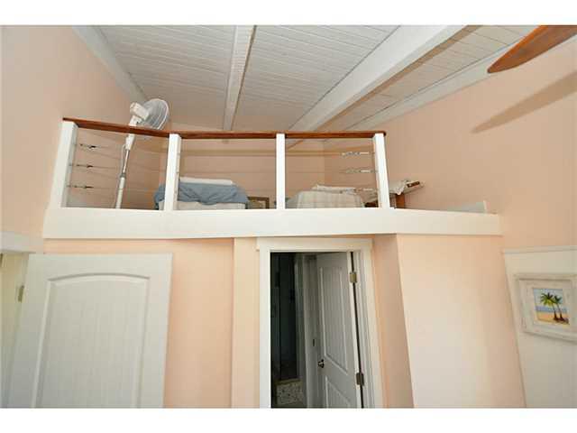 2355 Northeast Ocean Boulevard, Unit 37B Stuart, FL 34996 - Photo 14 of 24 a view of an entryway with table and window