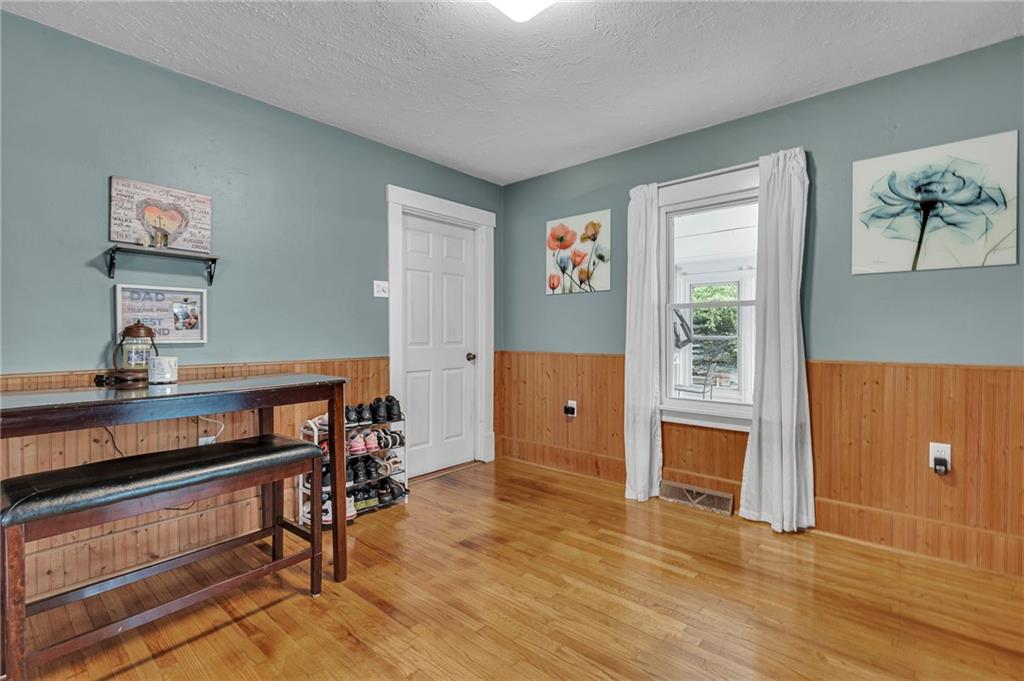 195 Highway 68 Rochester, PA 15074 - Photo 9 of 26 Gallery Image 9