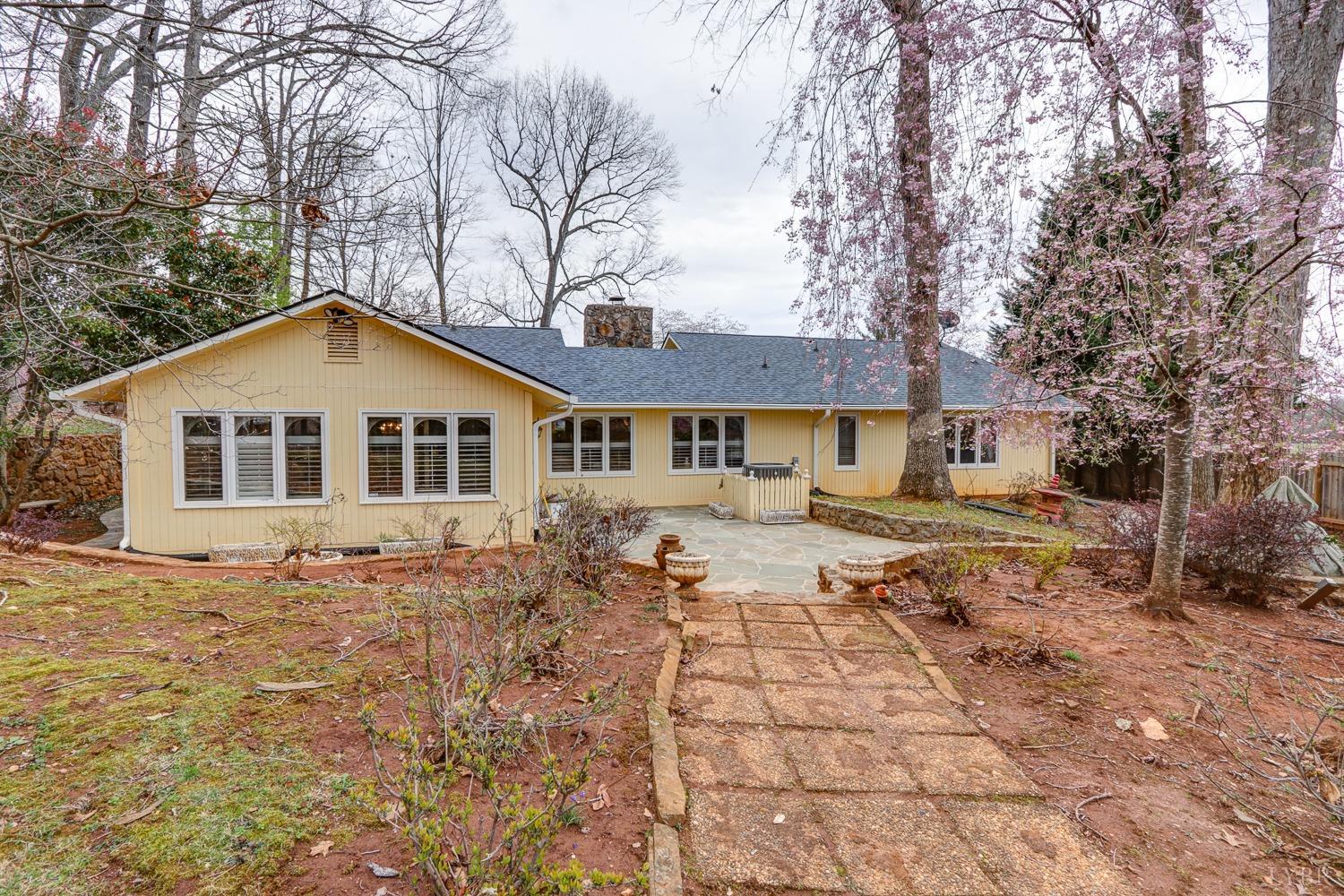 117 Sailview Drive Forest, VA 24551 - Photo 48 of 55 a view of a white house with a yard