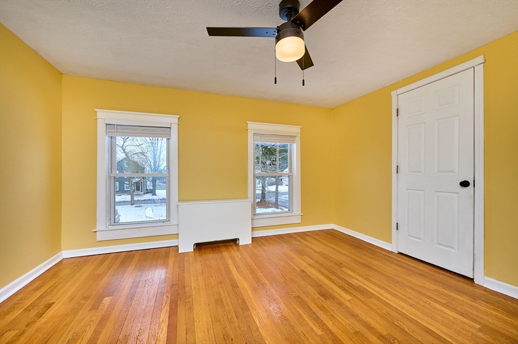 3 Butler Street Westfield, MA 01085 - Photo 19 of 40