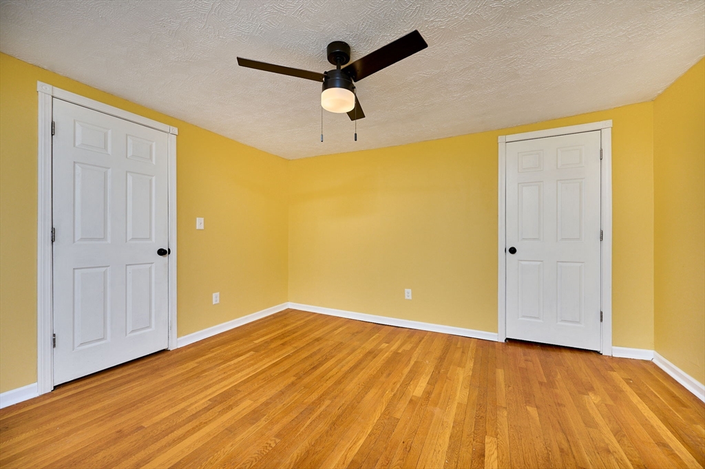 3 Butler Street Westfield, MA 01085 - Photo 20 of 40