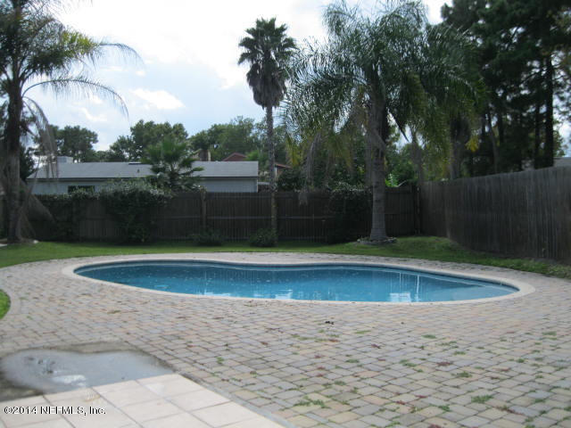 8339 Crosswind Road Jacksonville, FL 32244 - Photo 12 of 26 IMG_2754