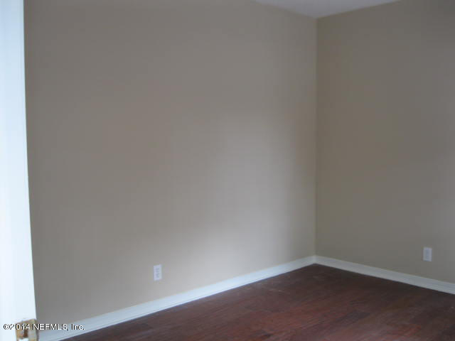 8339 Crosswind Road Jacksonville, FL 32244 - Photo 6 of 26 IMG_2746