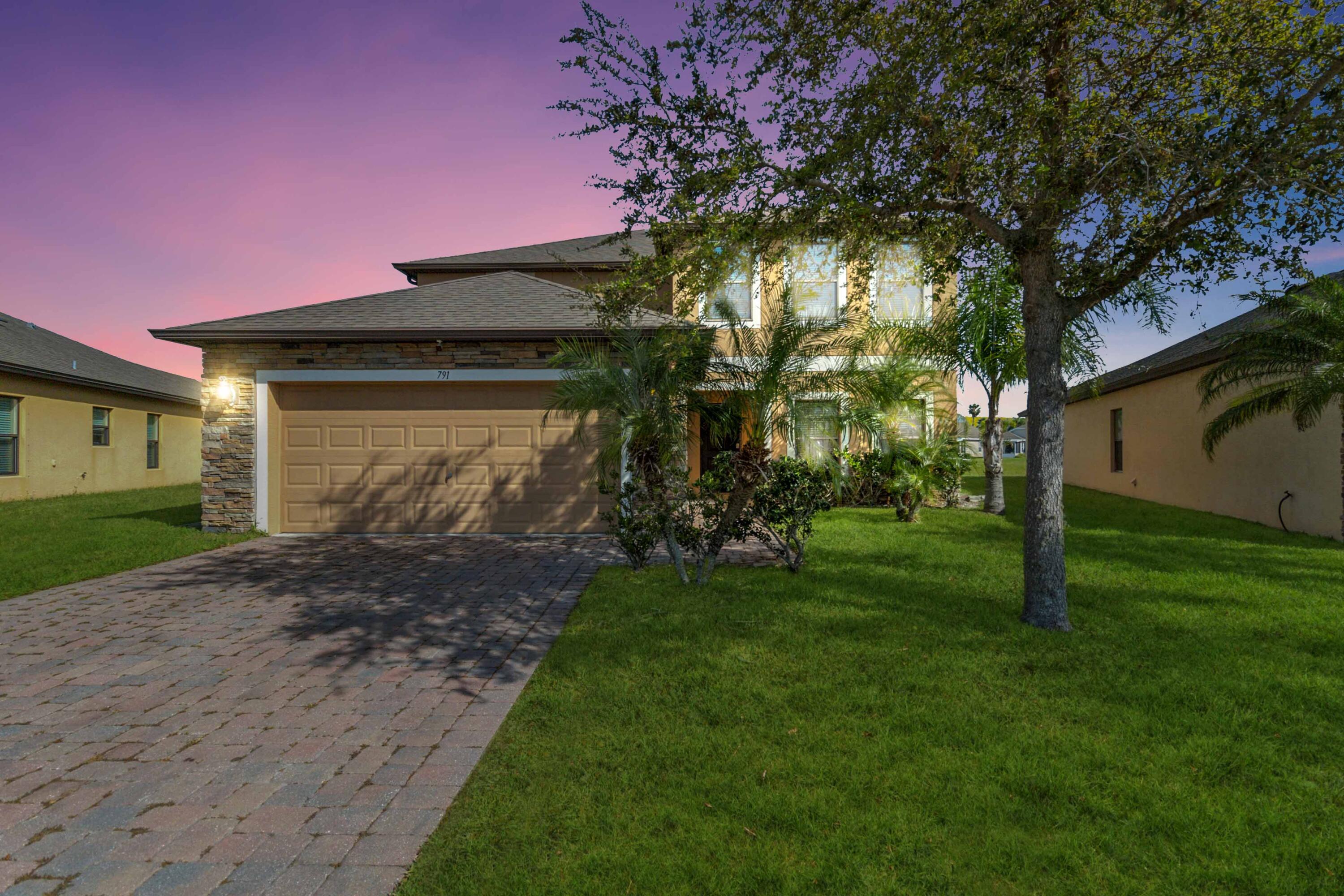 791 Dillard Drive Southeast Palm Bay, FL 32909 - Photo 2 of 54 01.1