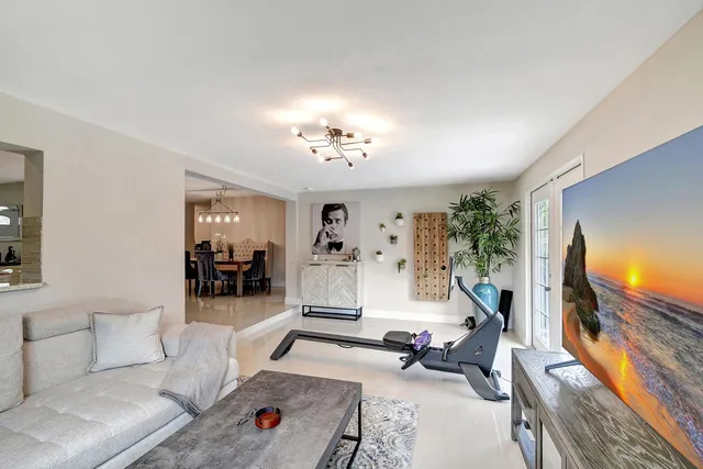 $4,300 | 702 Grove Street, Lake Worth Beach, FL 33461