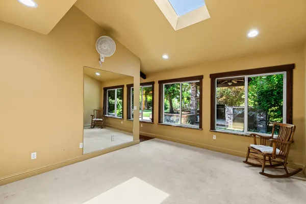 $2,950,000 | 20592 Ayers Avenue, Escalon, CA 95320
