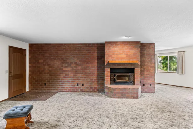 $3,900,000 | 20592 Ayers Avenue, Escalon, CA 95320