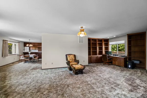 $2,950,000 | 20592 Ayers Avenue, Escalon, CA 95320