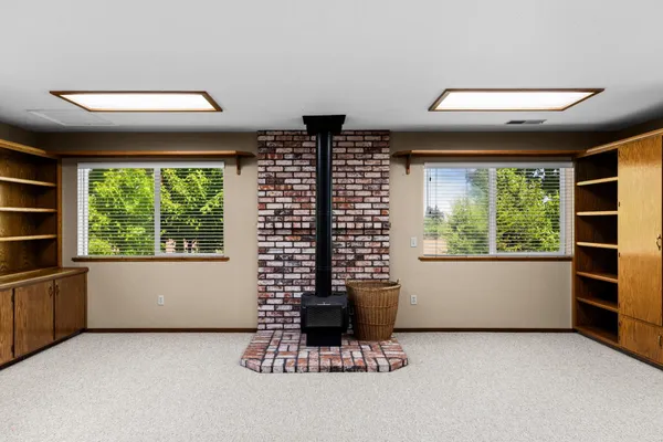 $2,950,000 | 20592 Ayers Avenue, Escalon, CA 95320
